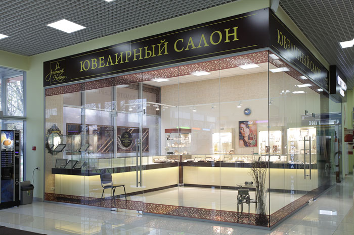 Цельностеклянные перегородки CSP для торговых павильонов Цельностеклянные перегородки CSP для торговых павильонов